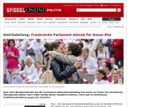 Bild zum Artikel: Gleichstellung: Frankreichs Parlament stimmt für Homo-Ehe