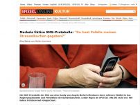 Bild zum Artikel: Merkels fiktive SMS-Protokolle: 'Du hast Pofalla meinen Streuselkuchen gegeben?'
