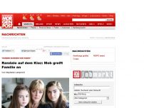 Bild zum Artikel: 'Die Kinder schrien vor Panik' - Randale auf dem Kiez: Mob greift Familie an