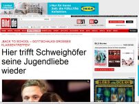 Bild zum Artikel: „Back to school ...“ - Hier trifft Schweighöfer seine Jugendliebe wieder