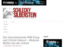 Bild zum Artikel: Der beschissenste WM Song seit Christi Geburt – Melanie Müller bei der Arbeit