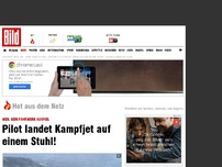 Bild zum Artikel: Weil sein Fahrwerk ausfiel - Pilot landet Kampfjet auf einem Stuhl!