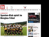 Bild zum Artikel: Na dann ma' Prost! - Spanien-Klub spielt im Bierglas-Trikot