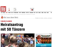 Bild zum Artikel: Familien-Flashmob - Heiratsantrag mit 50 Tänzern