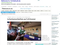 Bild zum Artikel: Schausteller auf dem Oktoberfest: Scheibenschießen auf Afrikaner