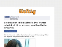 Bild zum Artikel: Sie strahlen in die Kamera. Die Tochter scheint nicht zu wissen, was ihre Mutter erwartet.