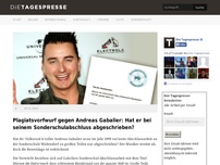 Bild zum Artikel: Plagiatsvorfwurf gegen Andreas Gabalier: Hat er bei seinem Sonderschulabschluss abgeschrieben?