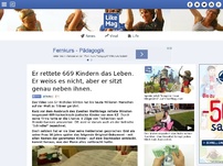 Bild zum Artikel: Er rettete 669 Kindern das Leben. Er weiss es nicht, aber er sitzt genau neben ihnen.