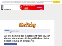 Bild zum Artikel: Als die Familie das Restaurant verließ, sah dieser Mann etwas Unbegreifliches. Seine...