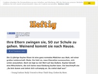 Bild zum Artikel: Ihre Eltern zwingen sie, SO zur Schule zu gehen. Weinend kommt sie nach Hause.