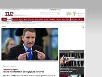Bild zum Artikel: 'Von Idioten regiert': Höcke will Merkel in Zwangsjacke abführen