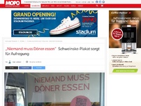 Bild zum Artikel: „Niemand muss Döner essen“: Schweinske-Plakat sorgt für Aufregung