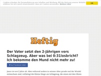 Bild zum Artikel: Der Vater setzt den 2-Jährigen vors Schlagzeug. Aber was bei 0:31losbricht? Ich bekomme den Mund...