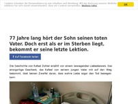 Bild zum Artikel: 77 Jahre lang hört der Sohn seinen toten Vater. Doch erst als er im Sterben liegt, bekommt er...