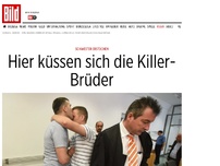 Bild zum Artikel: Schwester erstochen - Hier küssen sich die Killer-Brüder