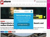 Bild zum Artikel: 'Vögeln fürs Vaterland?': Abgeordnete erhöhen ihre Diäten per Gesetz und wollen Kinderlose zur Kasse bitten