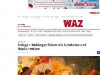 Bild zum Artikel: Referendum: Erdogan-Anhänger feiern in Gelsenkirchen auf der Straße