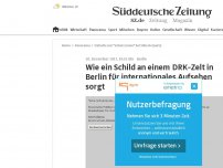 Bild zum Artikel: Wie ein Schild an einem DRK-Zelt in Berlin für internationales Aufsehen sorgt