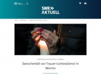 Bild zum Artikel: Trauermarsch für getötete 21-Jährige in Worms