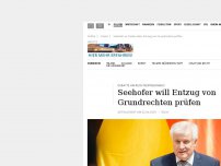 Bild zum Artikel: Debatte um Meinungsfreiheit: Seehofer will Grundrechte-Entzug prüfen