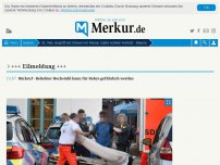 Bild zum Artikel: Mann sticht vor Penny auf Opfer ein - am Marktplatz macht er weiter: Polizei muss Täter fixieren