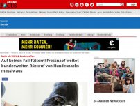 Bild zum Artikel: Mehr als 900 Märkte betroffen - Auf keinen Fall füttern! Fressnapf weitet bundesweiten Rückruf von Hundesnacks massiv aus