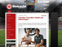 Bild zum Artikel: Timothy Chandler bleibt ein Adlerträger