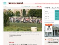 Bild zum Artikel: Fotos beweisen: Auch Moslems dürfen trotz Corona-Verboten zu Hunderten ihr Opferfest feiern