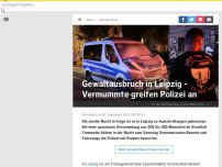 Bild zum Artikel: Heftige Ausschreitungen - Vermummte greifen Polizisten an