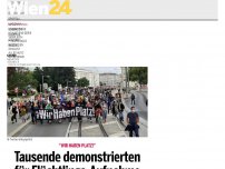 Bild zum Artikel: Hunderte demonstrieren für Flüchtlings-Aufnahme