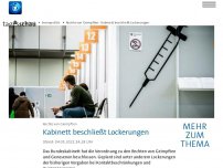 Bild zum Artikel: Rechte von Geimpften und Genesenen: Bundeskabinett bringt Lockerungen auf den Weg