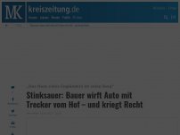 Bild zum Artikel: Stinksauer: Bauer wirft Auto mit Trecker vom Hof – und kriegt Recht