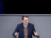 Bild zum Artikel: 17 Milliarden Defizit : Finanzierungslücke der Krankenkassen: Karl Lauterbach plant, Krankenkassenbeiträge zu erhöhen