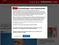 Bild zum Artikel: „Steuergeschenk für Wohlhabende“: ifo-Institut: Tankrabatt wird...