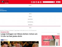 Bild zum Artikel: Oktoberfest 2022  - Lange Schlagen vor Wiesn-Zelten: Schon um 13 Uhr ist fast jedes dicht