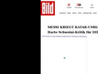 Bild zum Artikel: Messi kriegt Katar-Umhang umgelegt - Harte Schweini-Kritik für DIESE Aktion