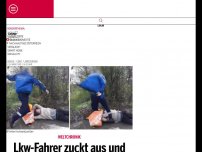 Bild zum Artikel: Lkw-Fahrer zuckt aus und tritt Klima-Kleber in den Bauch