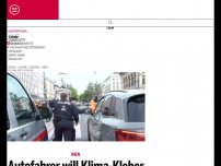 Bild zum Artikel: Autofahrer will Klima-Kleber niederfahren