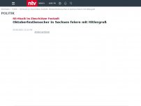 Bild zum Artikel: NS-Musik im Zieschützer Festzelt: Oktoberfestbesucher in Sachsen feiern mit Hitlergruß