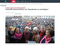 Bild zum Artikel: Protest gegen Vertreibungspläne: Tausende demonstrieren, um 'Demokratie zu verteidigen'