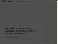 Bild zum Artikel: Skandal bei Faschingsumzug: Landjugend skandiert „Ausländer raus“ vom Gaudiwagen