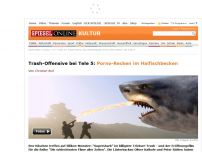 Bild zum Artikel: Trash-Offensive bei Tele 5: Porno-Recken im Haifischbecken