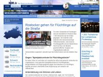 Bild zum Artikel: Rostocker demonstrieren für Flüchtlinge