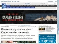 Bild zum Artikel: Fachleute warnen: Eltern ständig am Handy - Kinder werden depressiv