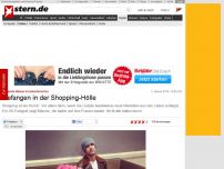 Bild zum Artikel: Wartende Männer in Einkaufszentren: Gefangen in der Shopping-Hölle