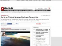 Bild zum Artikel: 'Pipeline Winter 2013': Surfer auf Hawaii aus der Drohnen-Perspektive