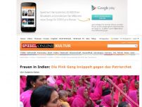 Bild zum Artikel: Frauen in Indien: Die pinke Gang knüppelt gegen das Patriarchat
