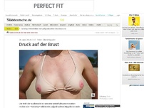 Bild zum Artikel: Print-Bikini Nippeln: Druck auf der Brust