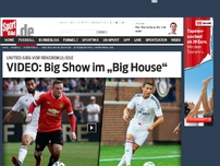 Bild zum Artikel: Big Show im „Big House“ Zuschauerrekord in Ann Arbor/Michigan beim 3:1-Sieg von ManUnited gegen Real Madrid: Noch nie waren mehr Menschen bei einem Fußballspiel in den USA »