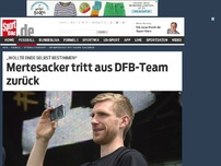 Bild zum Artikel: Auch Mertesacker tritt aus DFB-Team zurück Nach Philipp Lahm und Miroslav Klose hat mit Per Mertesacker der nächste Weltmeister seine Karriere in der Nationalmannschaft beendet. »